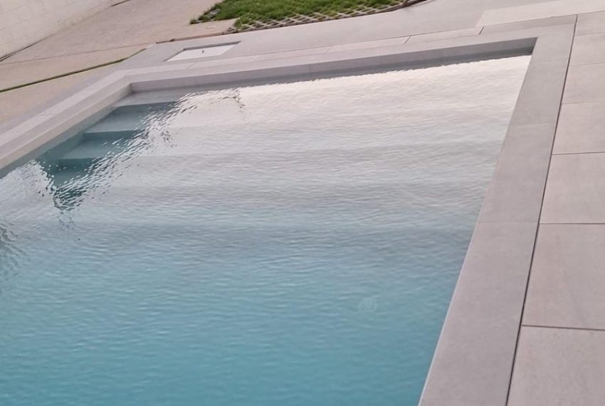 R4943878-Villa-For-Sale-Estepona-Detached-4-Beds-347-Built-4