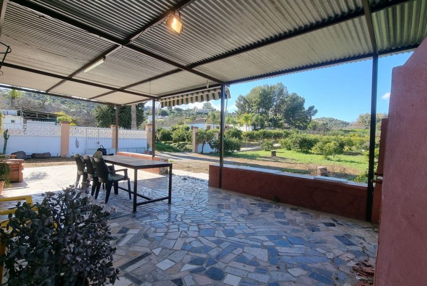 R4957456-Villa-For-Sale-Coin-Detached-2-Beds-85-Built-10