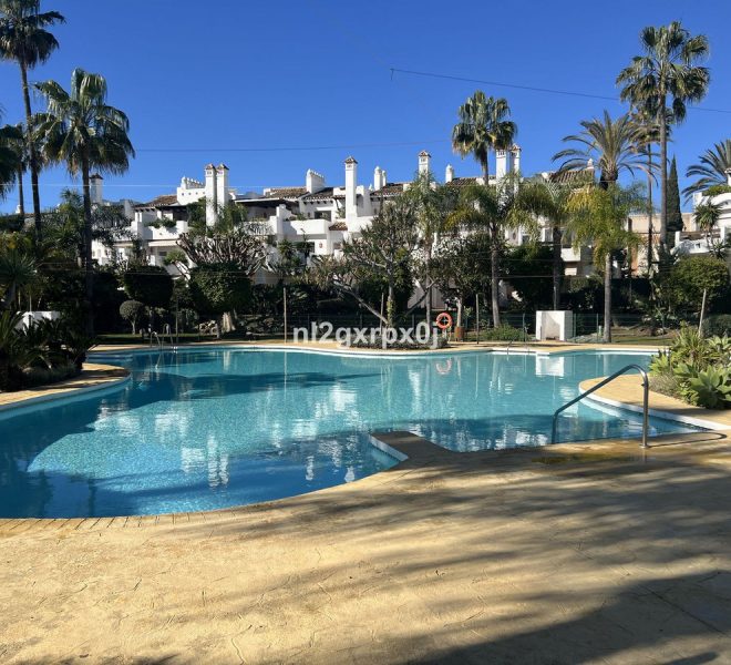 R4958254-Image 1-Semi Detached - 3 Beds - 338 Built