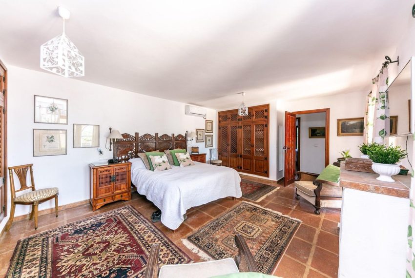 R4963984-Villa-For-Sale-Mijas-Finca-6-Beds-460-Built-17