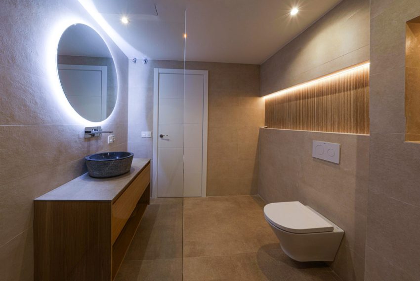 R4967503-Apartment-For-Sale-Nueva-Andalucia-Middle-Floor-2-Beds-101-Built-4