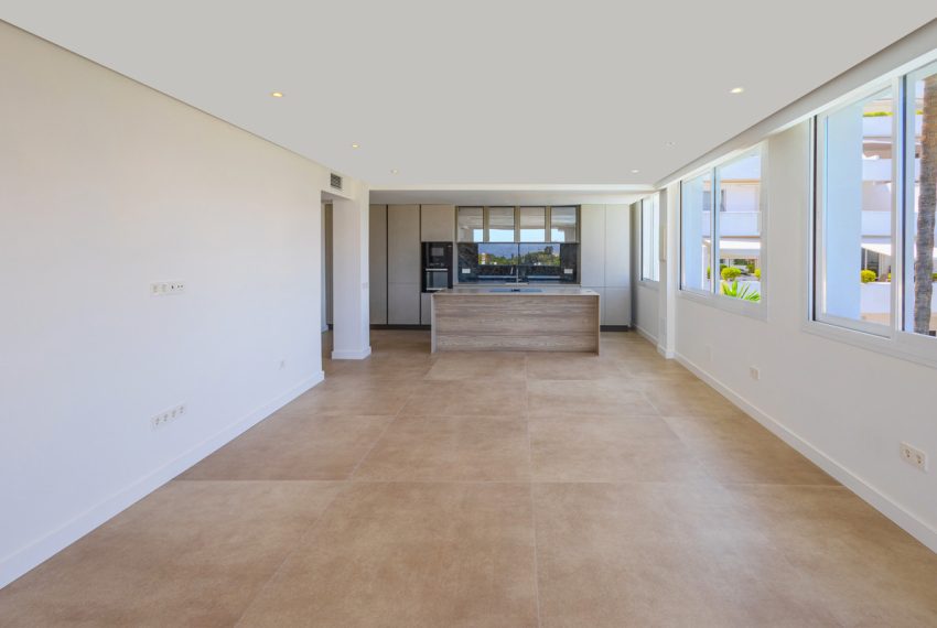R4967503-Apartment-For-Sale-Nueva-Andalucia-Middle-Floor-2-Beds-101-Built-8