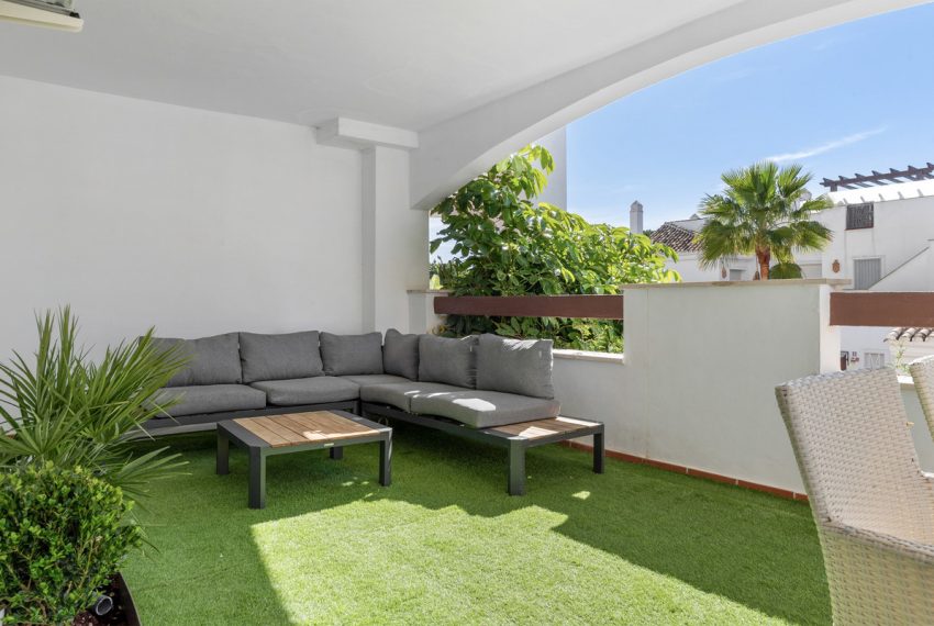 R4968496-Apartment-For-Sale-Nueva-Andalucia-Ground-Floor-3-Beds-82-Built-19