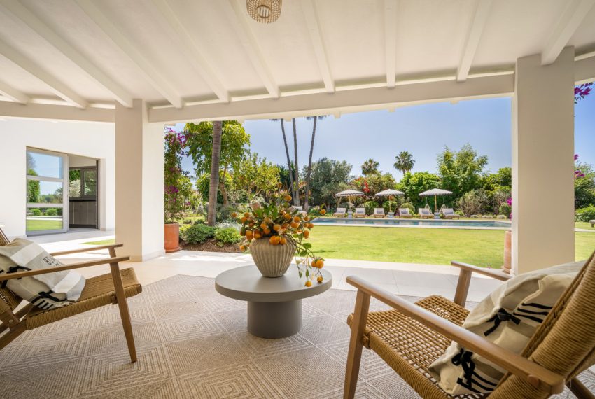 R4969240-Villa-For-Sale-Nueva-Andalucia-Detached-5-Beds-722-Built-11