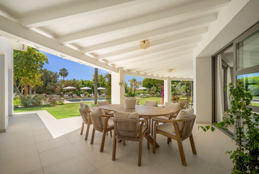 R4969240-Villa-For-Sale-Nueva-Andalucia-Detached-5-Beds-722-Built-12