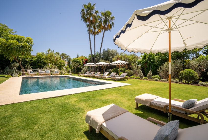 R4969240-Villa-For-Sale-Nueva-Andalucia-Detached-5-Beds-722-Built-9