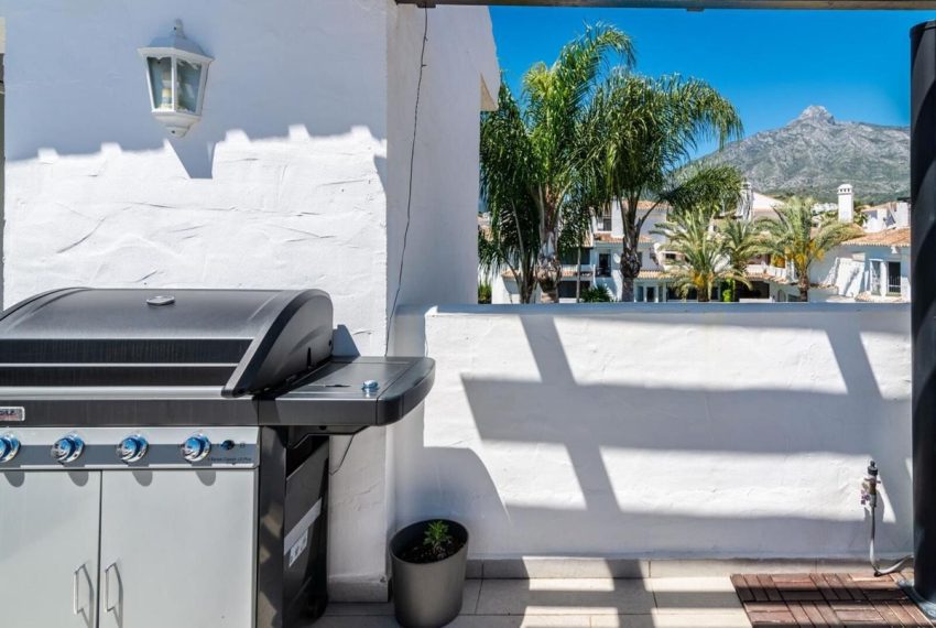 R4969870-Apartment-For-Sale-Nueva-Andalucia-Penthouse-2-Beds-102-Built-10