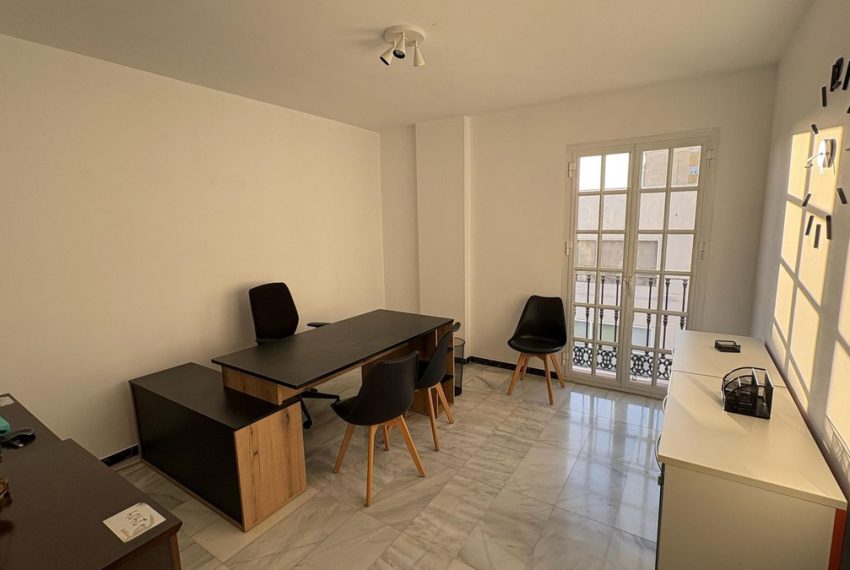 R4972144-Apartment-For-Sale-Marbella-Middle-Floor-4-Beds-100-Built