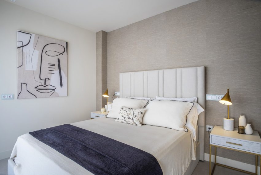 R4974442-Villa-For-Sale-New-Golden-Mile-Detached-4-Beds-370-Built-18