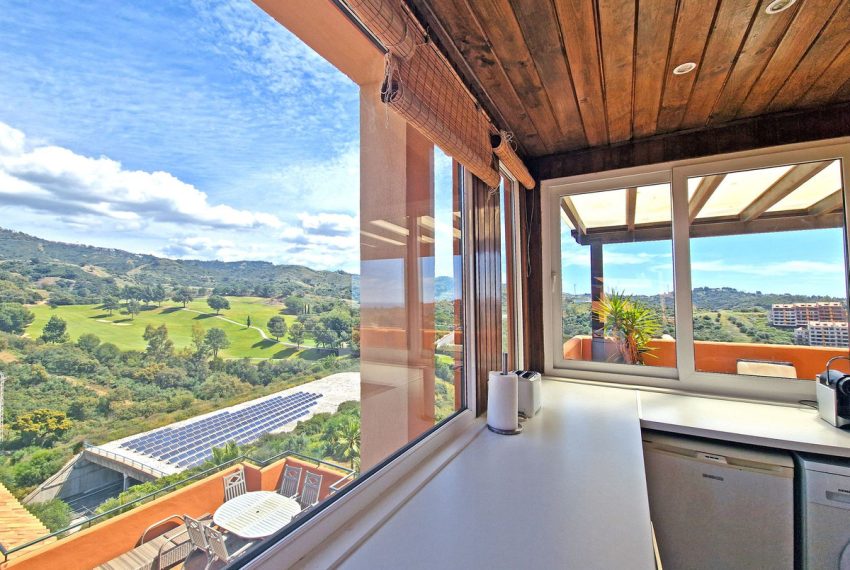 R4980898-Apartment-For-Sale-Elviria-Penthouse-1-Beds-41-Built-19