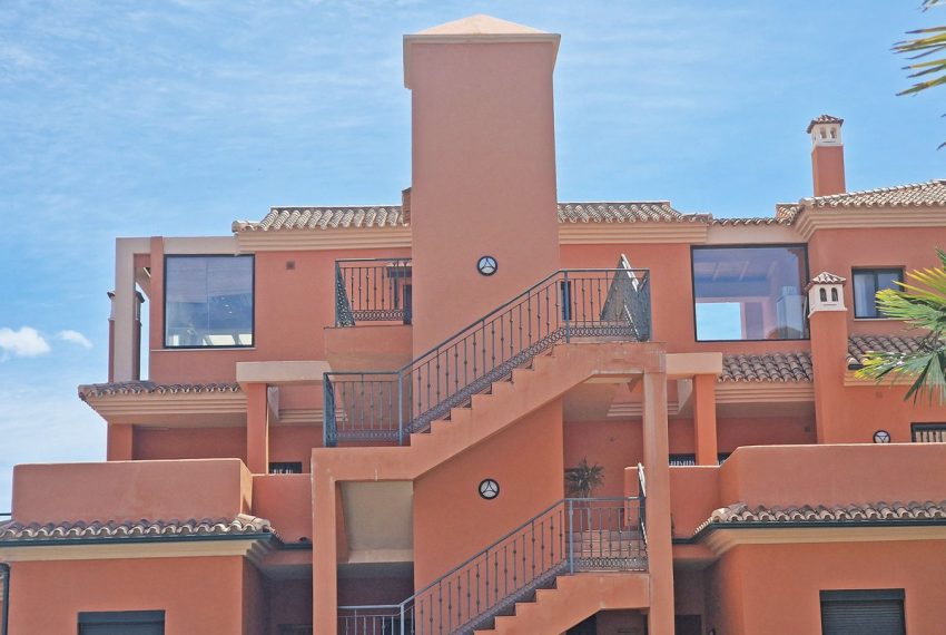 R4980898-Apartment-For-Sale-Elviria-Penthouse-1-Beds-41-Built-5