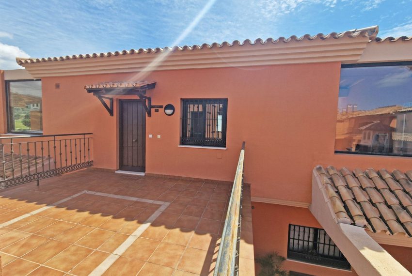 R4980898-Apartment-For-Sale-Elviria-Penthouse-1-Beds-41-Built-6