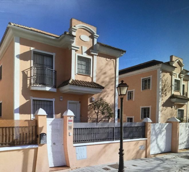R4981741-Image 1-Detached - 5 Beds - 369 Built
