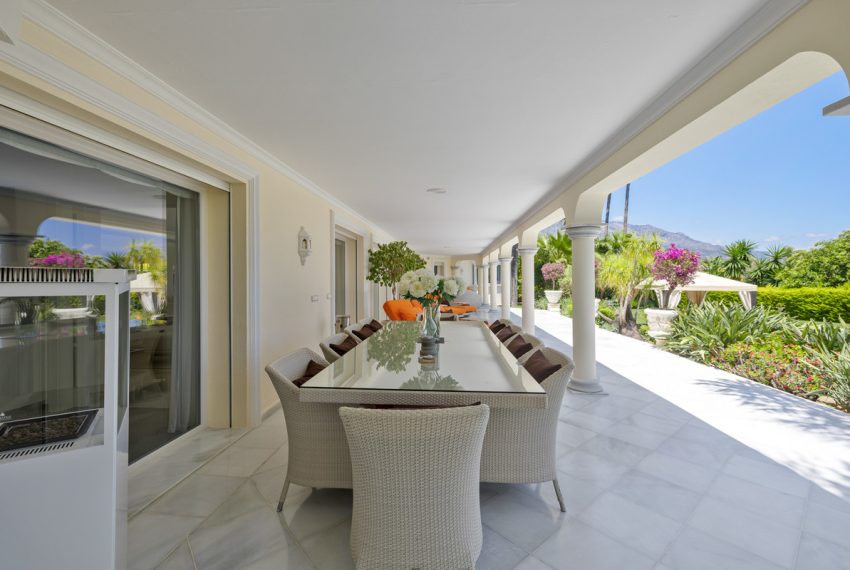 R4986523-Villa-For-Sale-Nueva-Andalucia-Detached-6-Beds-890-Built-12