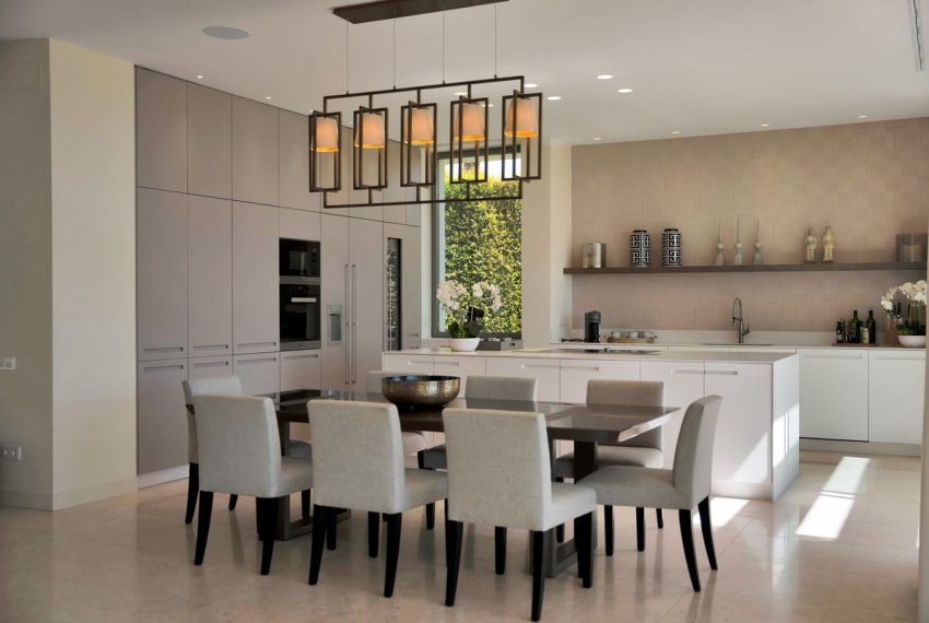 R4989610-Villa-For-Sale-Benahavis-Detached-5-Beds-546-Built-3