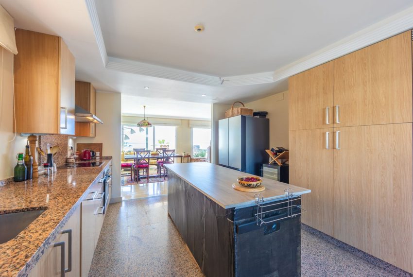 R4990162-Apartment-For-Sale-Estepona-Penthouse-3-Beds-150-Built-19