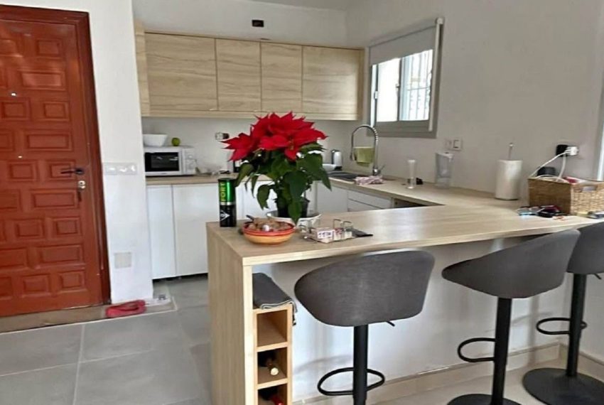 R4992277-Villa-For-Sale-Calahonda-Semi-Detached-2-Beds-92-Built