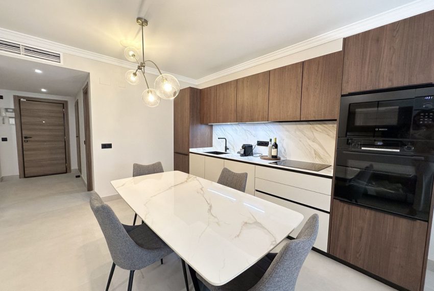 R4992727-Apartment-For-Sale-San-Pedro-de-Alcantara-Ground-Floor-3-Beds-132-Built-2