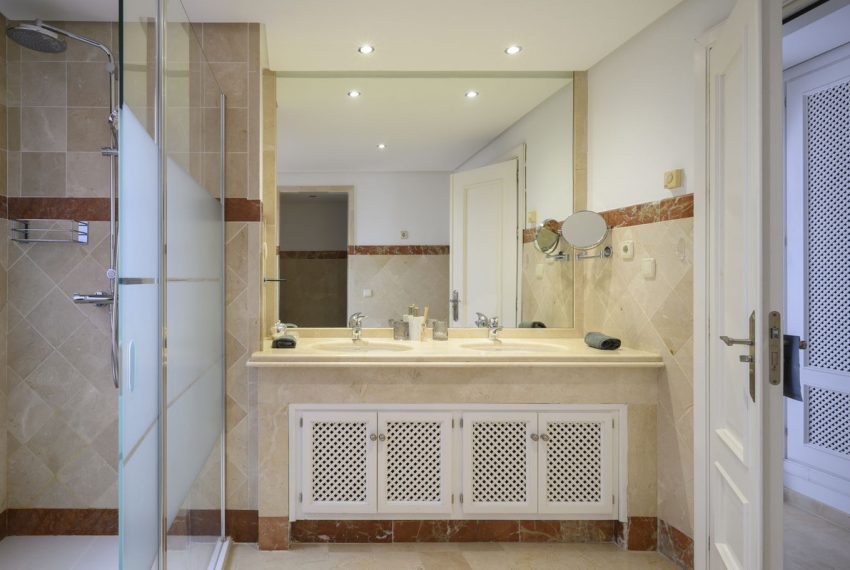 R5003953-Apartment-For-Sale-Estepona-Penthouse-3-Beds-186-Built-13
