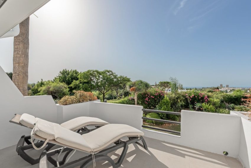 R5015557-Townhouse-For-Sale-Nueva-Andalucia-Terraced-3-Beds-143-Built-10