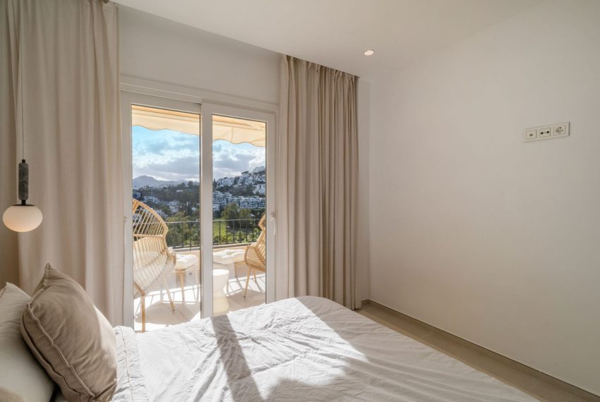 R5017696-Apartment-For-Sale-La-Quinta-Penthouse-Duplex-3-Beds-200-Built-17