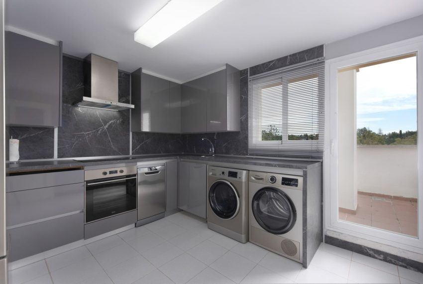 R5017843-Apartment-For-Sale-Puerto-Banus-Penthouse-2-Beds-93-Built-14