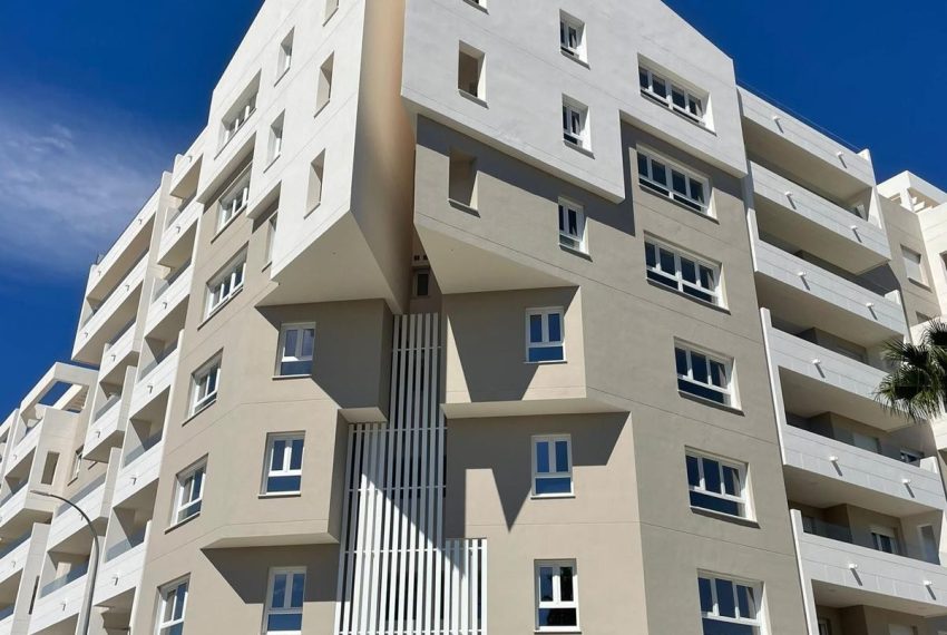 R5018023-Apartment-For-Sale-Marbella-Middle-Floor-4-Beds-140-Built-14