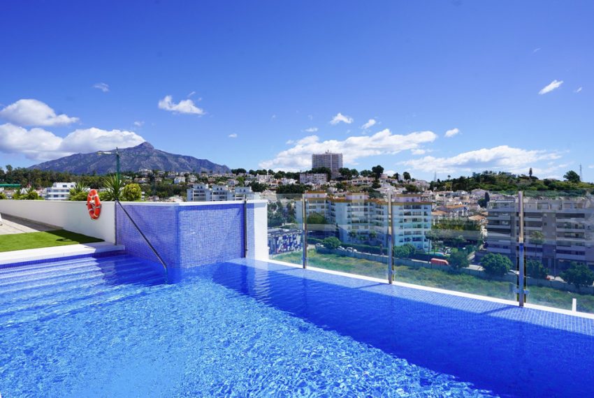 R5018023-Apartment-For-Sale-Marbella-Middle-Floor-4-Beds-140-Built