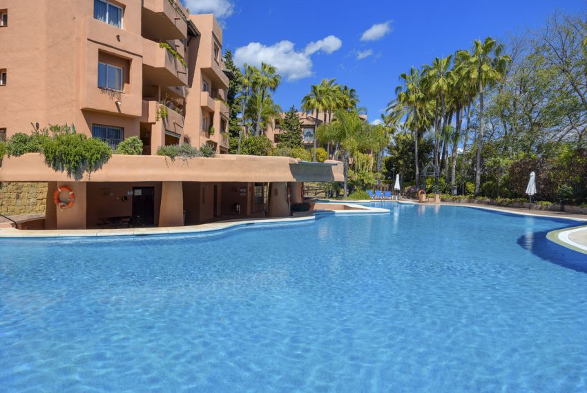 R5018800-Apartment-For-Sale-Marbella-Middle-Floor-4-Beds-177-Built-3