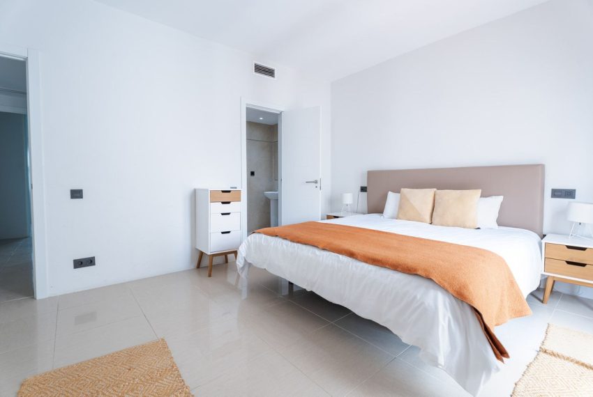 R5019289-Apartment-For-Sale-Puerto-Banus-Middle-Floor-2-Beds-129-Built-18