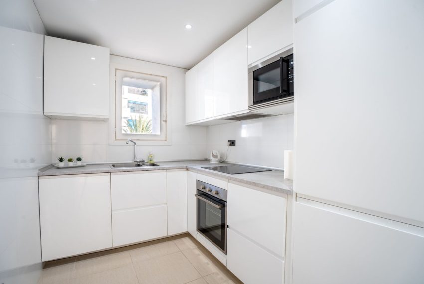 R5019289-Apartment-For-Sale-Puerto-Banus-Middle-Floor-2-Beds-129-Built-6