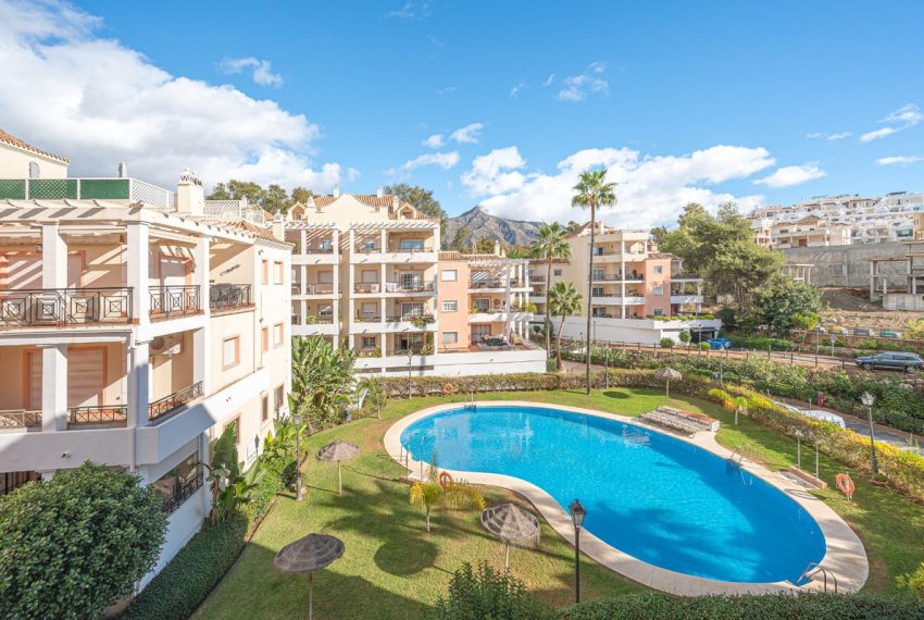 R5020741-Apartment-For-Sale-Nueva-Andalucia-Ground-Floor-2-Beds-149-Built
