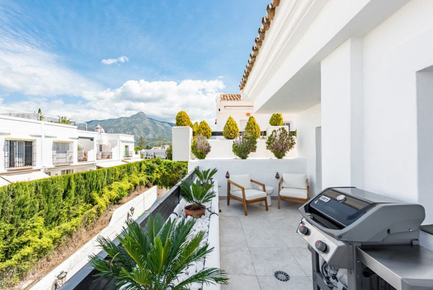 R5023852-Apartment-For-Sale-Nueva-Andalucia-Penthouse-2-Beds-66-Built-15
