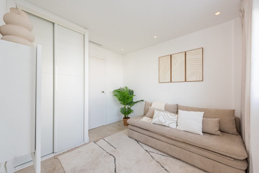 R5023852-Apartment-For-Sale-Nueva-Andalucia-Penthouse-2-Beds-66-Built-16