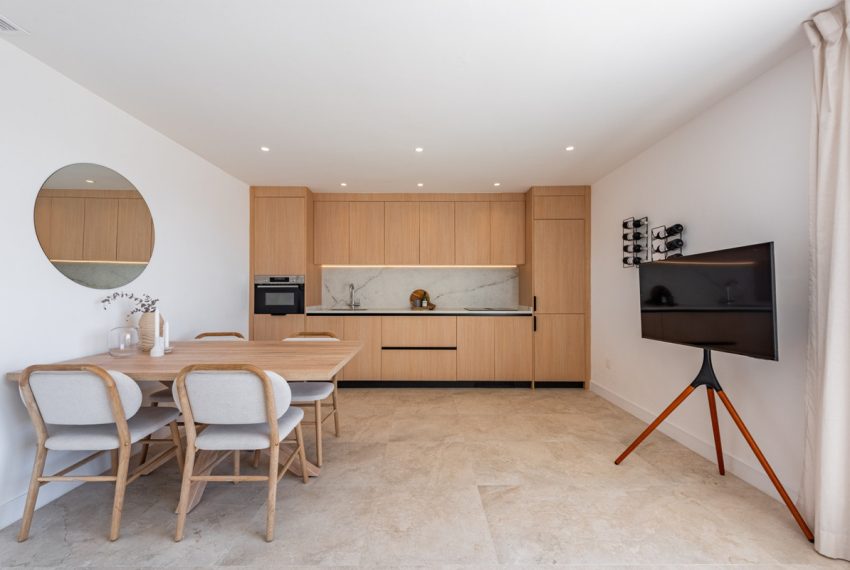 R5023852-Apartment-For-Sale-Nueva-Andalucia-Penthouse-2-Beds-66-Built-5