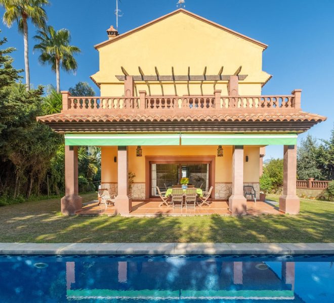 R5024572-Image 1-Detached - 6 Beds - 457 Built