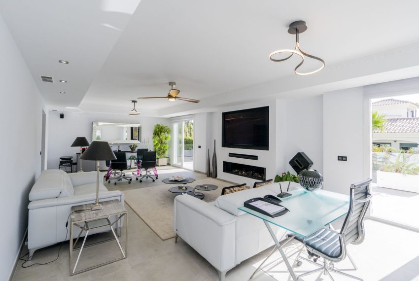 R5032111-Villa-For-Sale-Atalaya-Detached-10-Beds-1750-Built-17