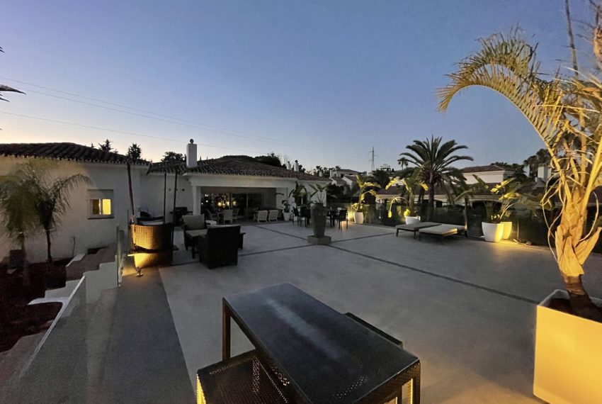 R5032111-Villa-For-Sale-Atalaya-Detached-10-Beds-1750-Built-5