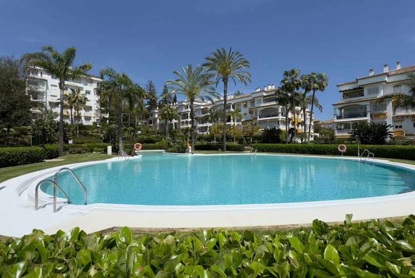R5034214-Apartment-For-Sale-Marbella-Ground-Floor-4-Beds-125-Built-2