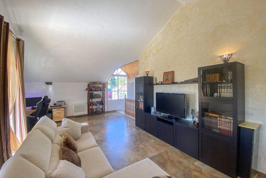 R5035006-Villa-For-Sale-Guadalmina-Alta-Detached-4-Beds-280-Built-11