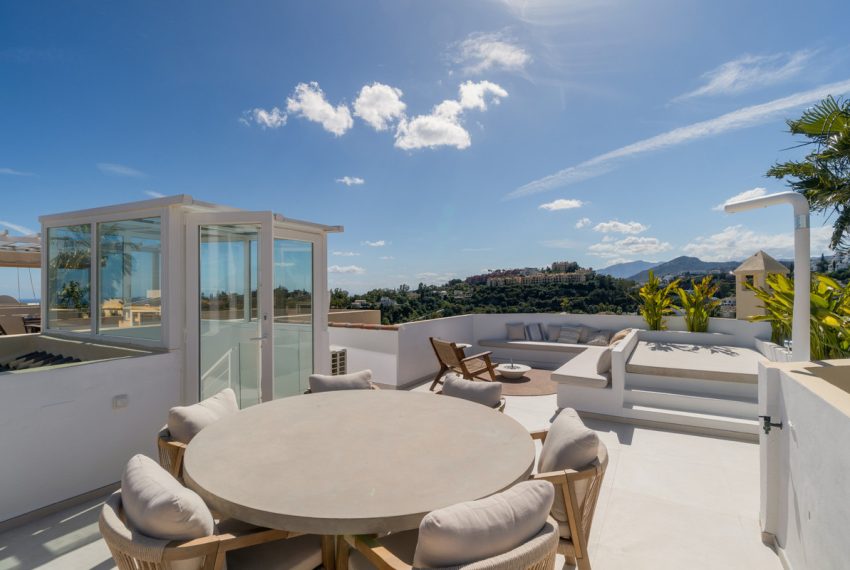 R5035138-Apartment-For-Sale-La-Quinta-Penthouse-Duplex-3-Beds-200-Built-1