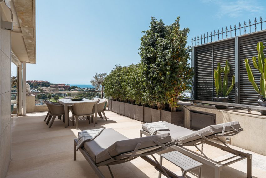 R5039125-Apartment-For-Sale-Nueva-Andalucia-Penthouse-Duplex-4-Beds-363-Built-10