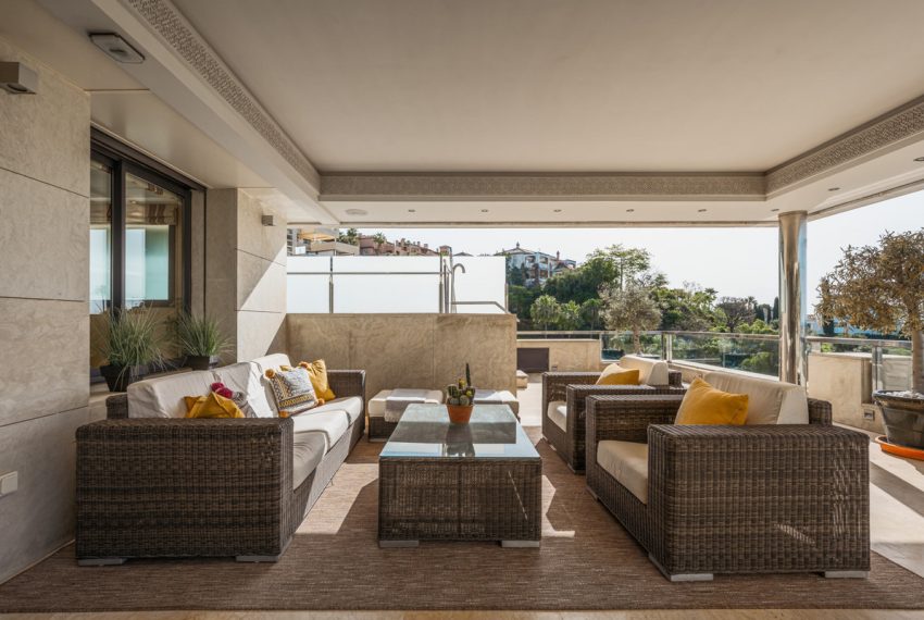 R5039125-Apartment-For-Sale-Nueva-Andalucia-Penthouse-Duplex-4-Beds-363-Built-11