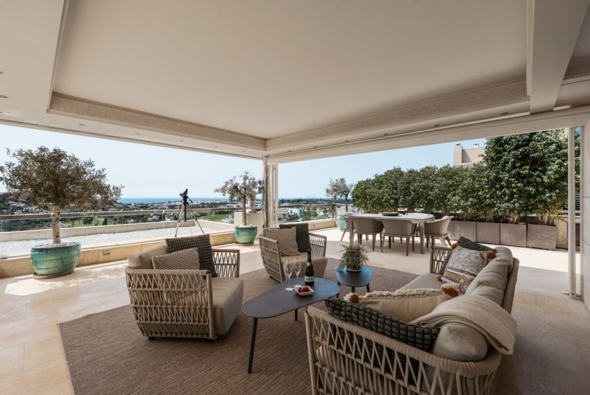R5039125-Apartment-For-Sale-Nueva-Andalucia-Penthouse-Duplex-4-Beds-363-Built