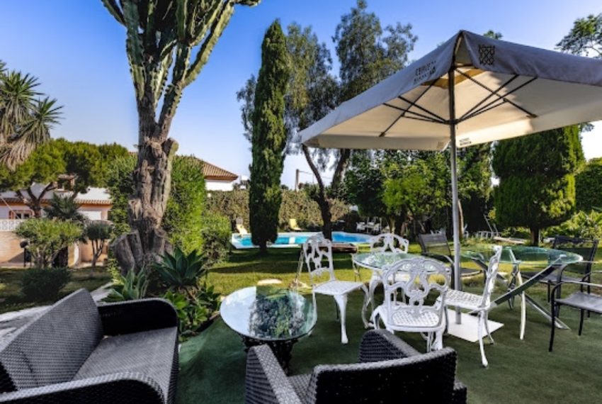 R5039161-Villa-For-Sale-Marbella-Detached-5-Beds-336-Built-3