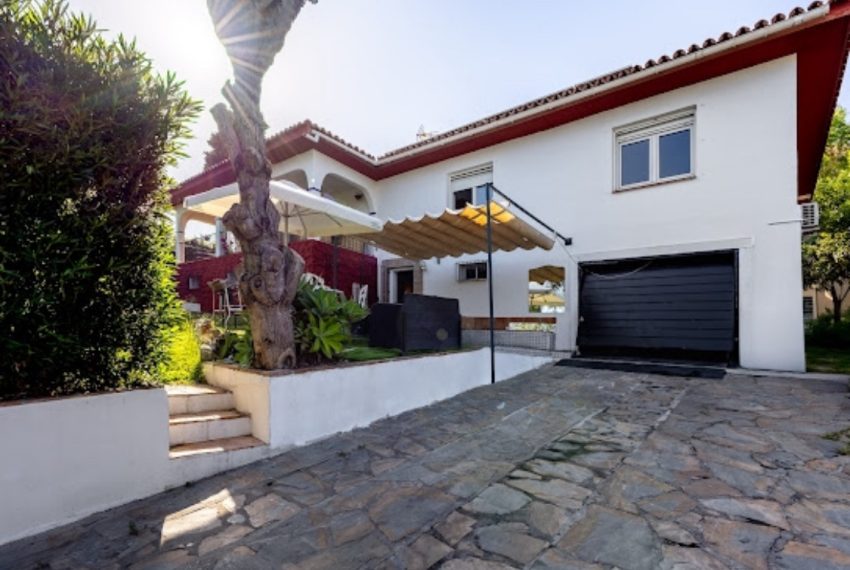 R5039161-Villa-For-Sale-Marbella-Detached-5-Beds-336-Built-4