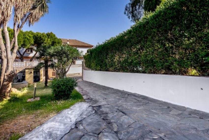 R5039161-Villa-For-Sale-Marbella-Detached-5-Beds-336-Built-5