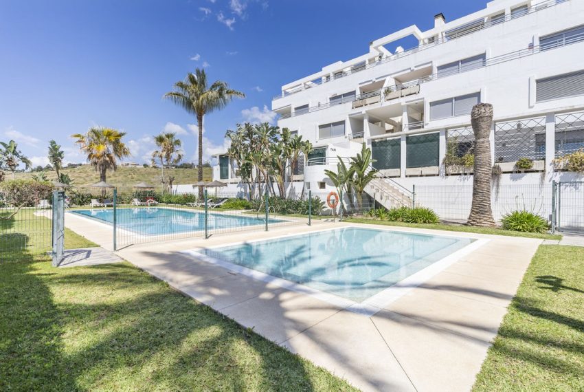 R5040337-Apartment-For-Sale-La-Cala-de-Mijas-Penthouse-5-Beds-471-Built