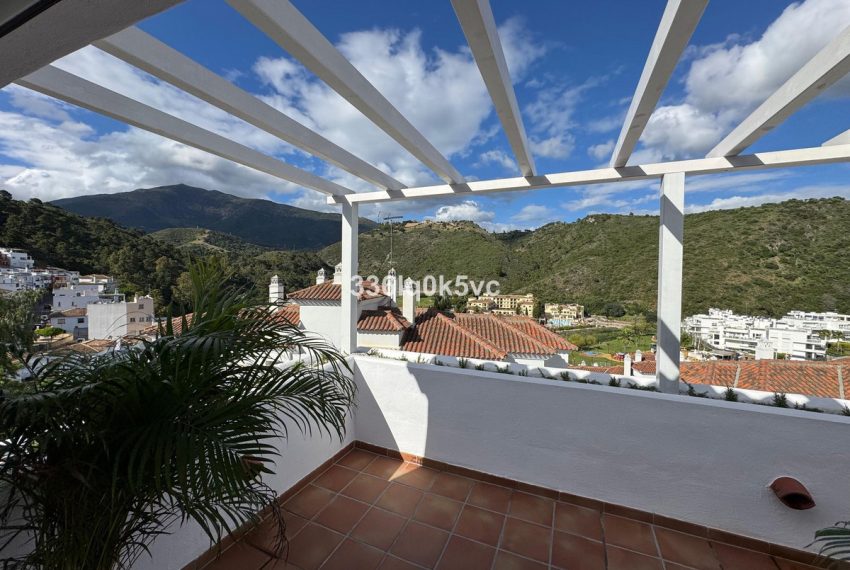 R5041153-Apartment-For-Sale-Benahavis-Penthouse-1-Beds-68-Built