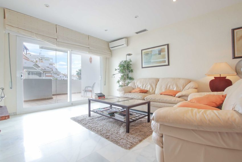 R5043547-Apartment-For-Sale-Nueva-Andalucia-Middle-Floor-2-Beds-107-Built-5